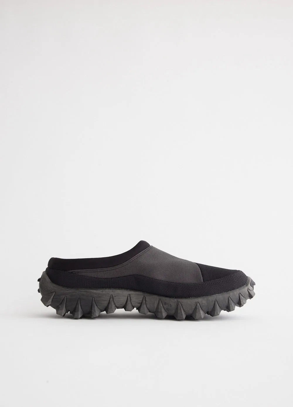 Snowclog 'Black Asphalt' Sneakers